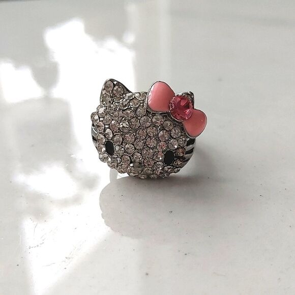 Hello kitty jeweled ring - Picture 3 of 5